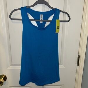 NWT All in Motion Twist Back Tank Top, Size Medium